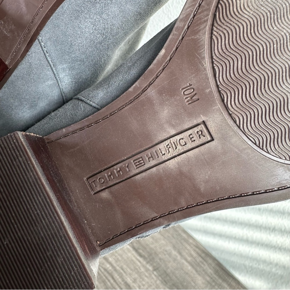 Tommy Hilfiger Gray Leather Suede Anklee Booties Women’s Size 10 - Picture 9 of 11